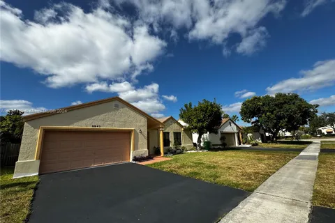 3247 NW 102nd Ter # 3247, Sunrise FL 33351