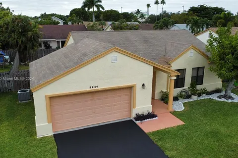 3247 NW 102nd Ter # 3247, Sunrise FL 33351