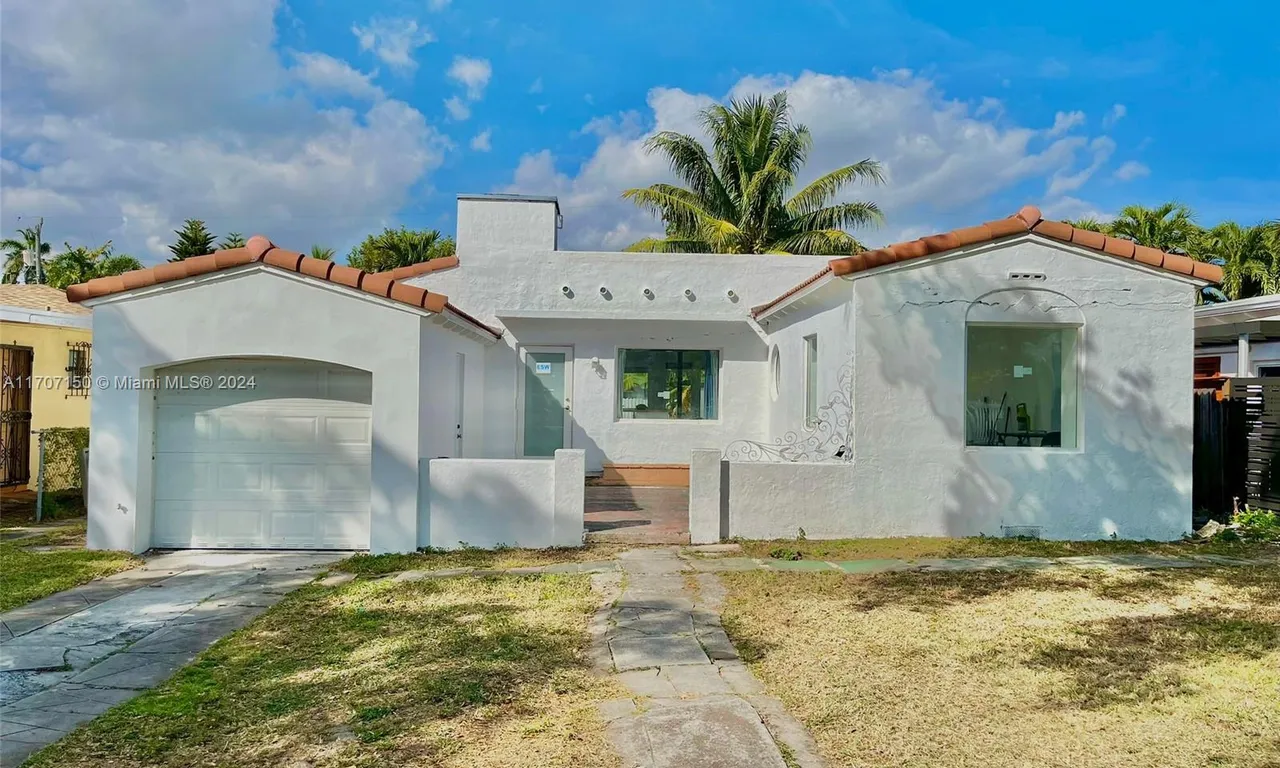 1371 71st St, Miami Beach FL 33141