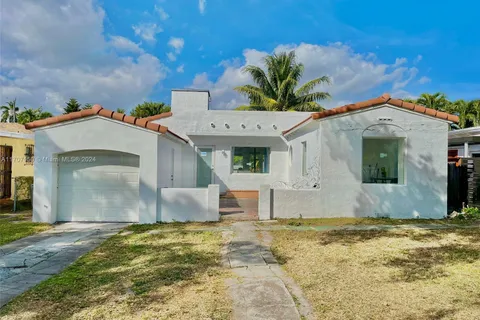 1371 71st St, Miami Beach FL 33141