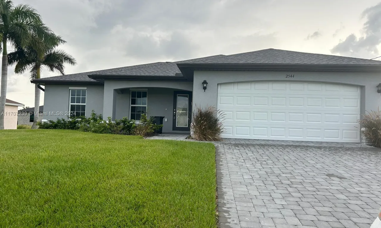 2544 NW 20, Cape Coral FL 33993