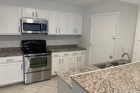 9150 NW 38th Dr # 202, Coral Springs FL 33065