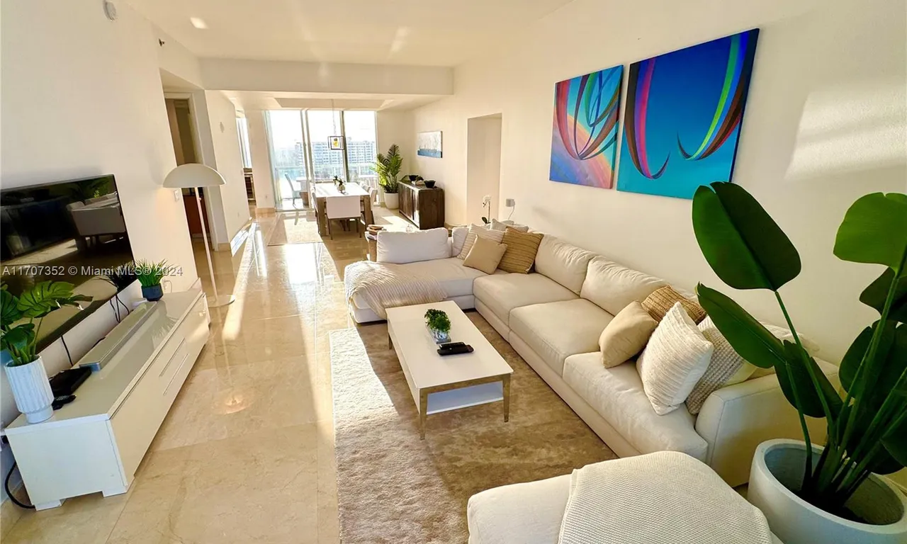 15901 Collins Ave # 1804, Sunny Isles Beach FL 33160