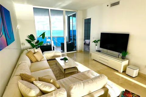 15901 Collins Ave # 1804, Sunny Isles Beach FL 33160