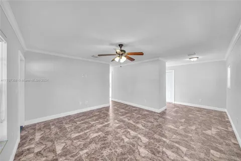 10740 SW 48th Ter, Miami FL 33165