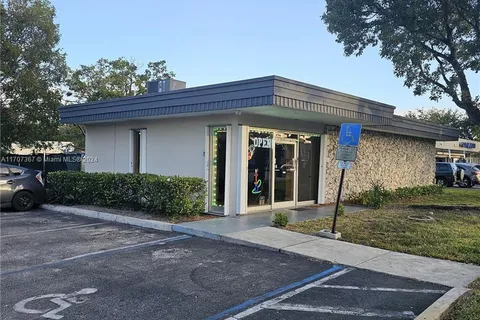 510 S State Road 7, Plantation FL 33317