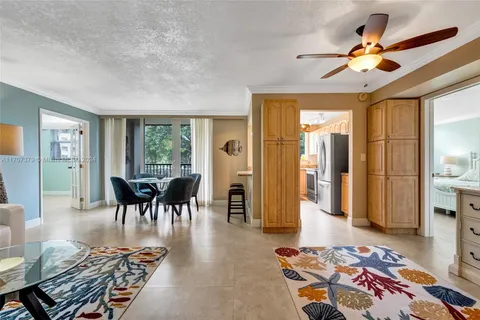 1238 Hillsboro Mile # 103, Hillsboro Beach FL 33062