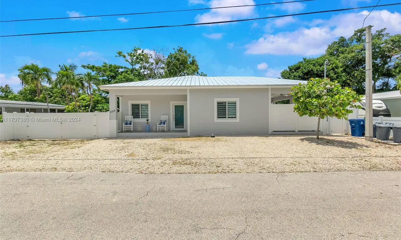 233 Loeb Ave, Key Largo FL 33037