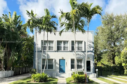 10538 NE 4th Ave, Miami Shores FL 33138