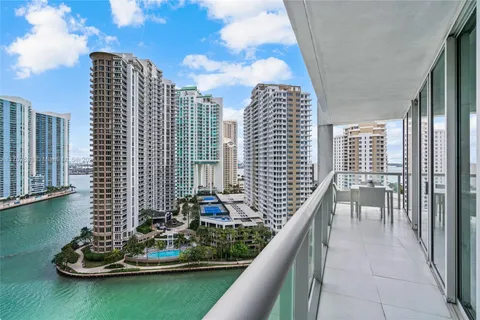 495 Brickell Ave # 1702, Miami FL 33131