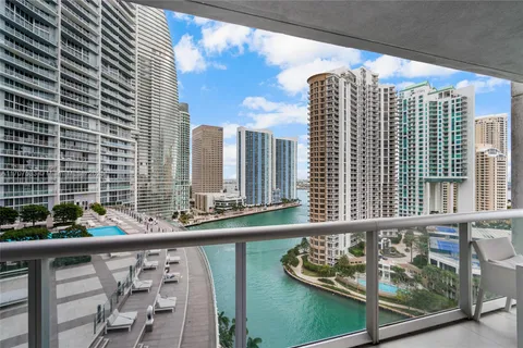 495 Brickell Ave # 1702, Miami FL 33131