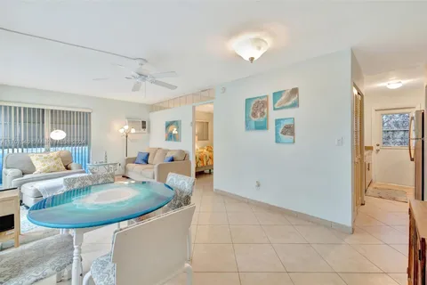 1440 SE 10th Ave # 1A, Fort Lauderdale FL 33316