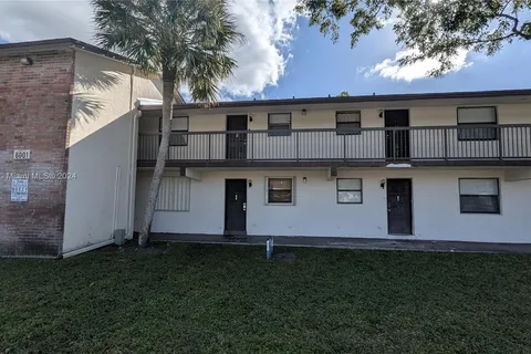 6001 Shakerwood Cir # 205, Tamarac FL 33319