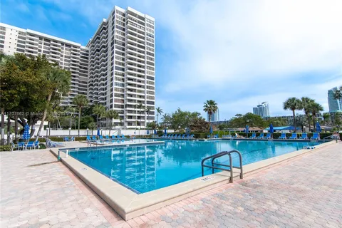 2500 Parkview Dr # 2312, Hallandale Beach FL 33009