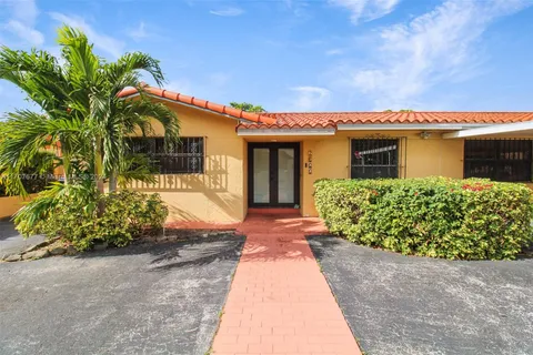 2600 SW 99th Ave, Miami FL 33165