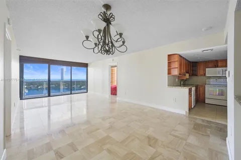 20505 E Country Club Dr # 1434, Aventura FL 33180