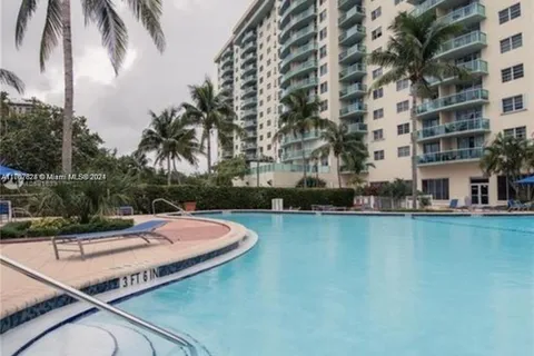 19380 Collins Ave # 224, Sunny Isles Beach FL 33160