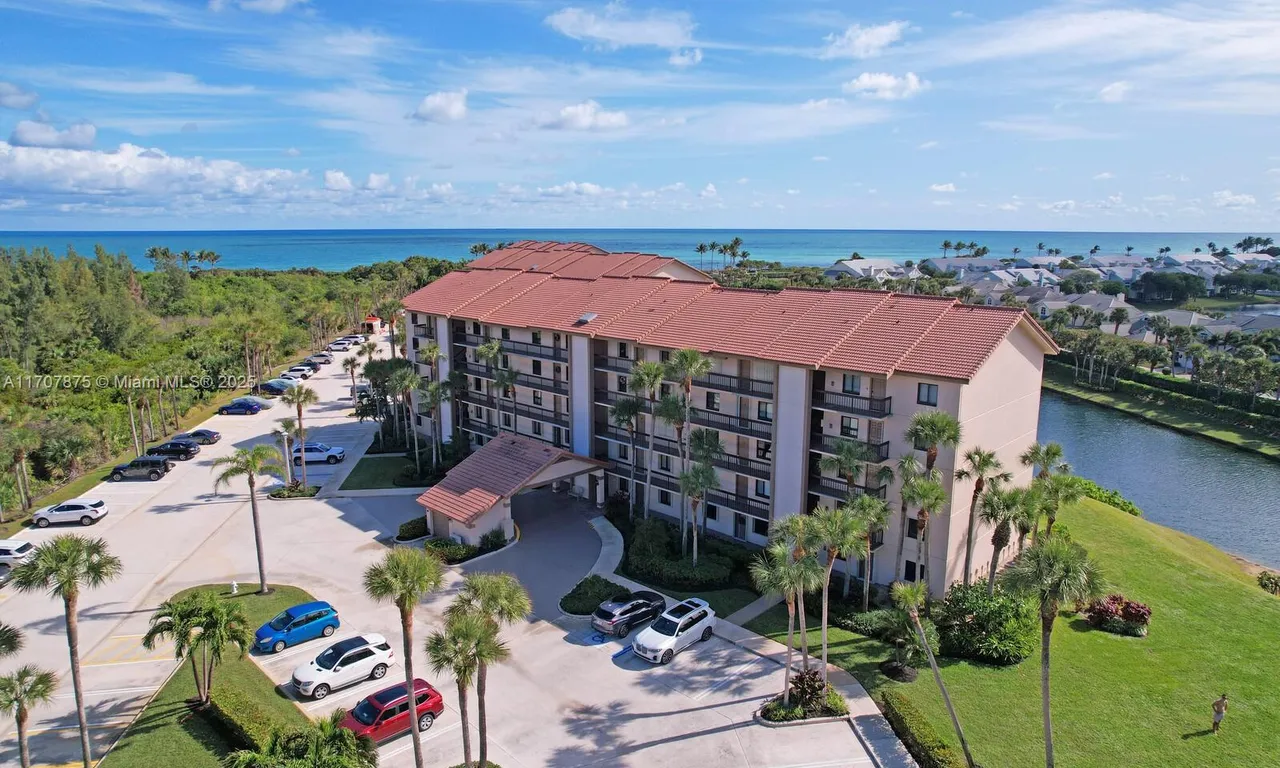 301 Ocean Bluffs Blvd # 5040, Jupiter FL 33477