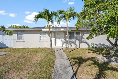 1759 W Mowry Ct, Homestead FL 33030