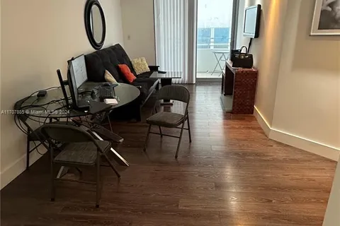 5555 Collins Ave # 8P, Miami Beach FL 33140