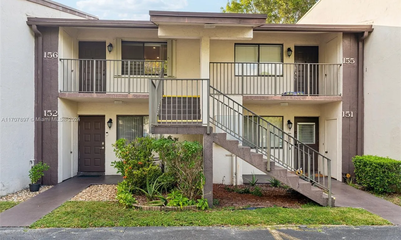 156 W Laurel Dr # 1006, Margate FL 33063