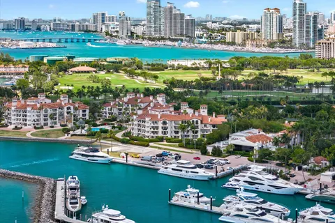 2013 Fisher Island Dr # 2013, Miami Beach FL 33109