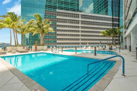 200 Biscayne Boulevard Way # 4314, Miami FL 33131