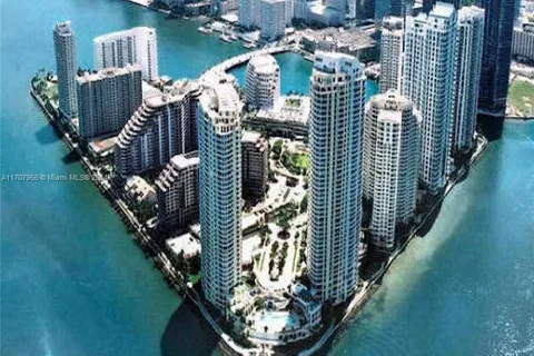 540 Brickell Key Dr # 815, Miami FL 33131