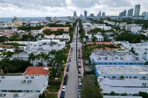 1526 Pennsylvania Ave # 17, Miami Beach FL 33139