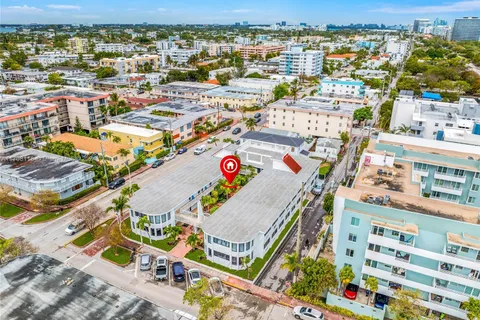 235 78th St, Miami Beach FL 33141