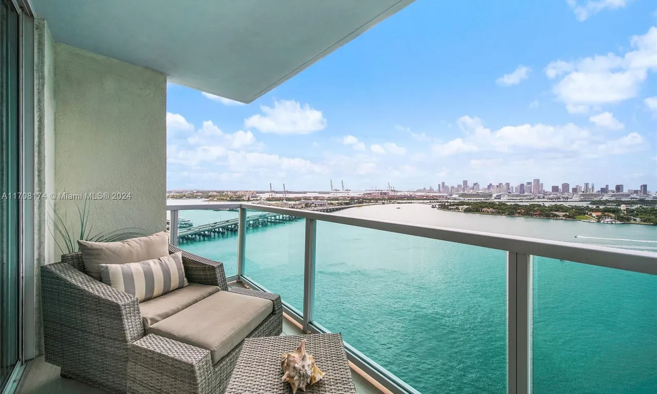 650 West Ave # 2107, Miami Beach FL 33139