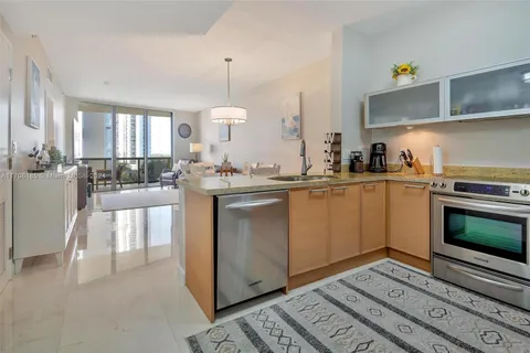 16275 Collins Ave # 703, Sunny Isles Beach FL 33160