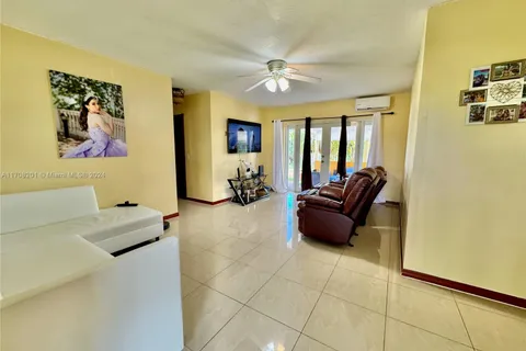 9650 SW 163rd St, Miami FL 33157