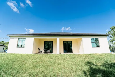 1516/1518 W 12TH Street, Lehigh Acres FL 33972