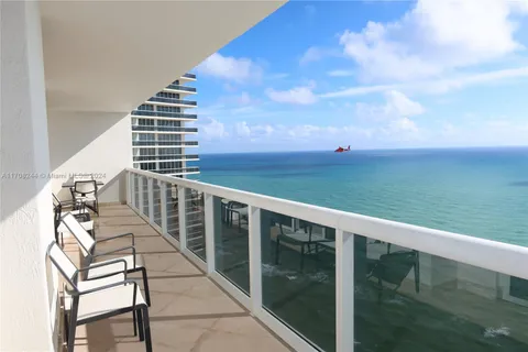 1850 S Ocean Dr # 3502, Hallandale Beach FL 33009