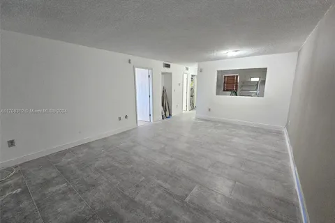 3600 NE 170th St # 402, North Miami Beach FL 33160