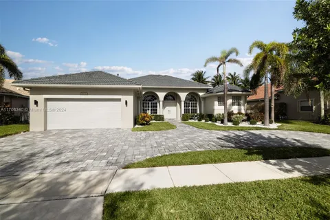 14031 NW 19th St, Pembroke Pines FL 33028