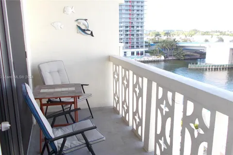 1817 S Ocean Dr # 717, Hallandale Beach FL 33009