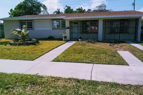 20620 Anchor Rd, Cutler Bay FL 33189