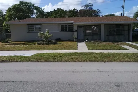 20620 Anchor Rd, Cutler Bay FL 33189