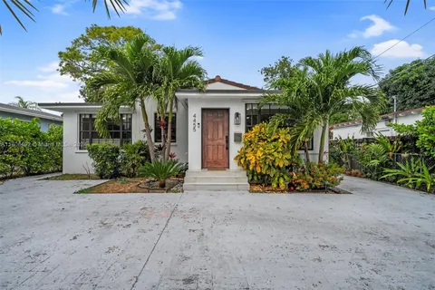 4455 SW 10th St, Miami FL 33134