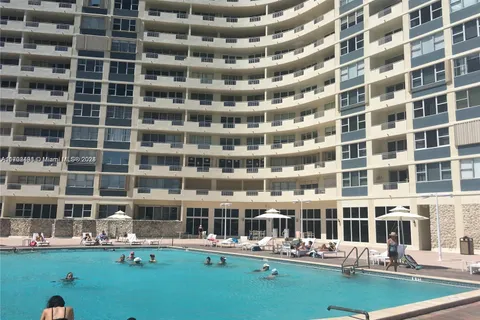 3180 S Ocean Dr # 206, Hallandale Beach FL 33009