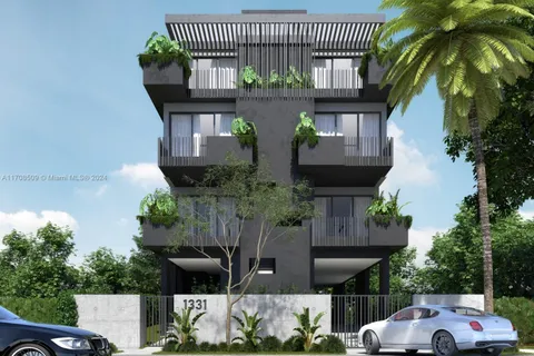 1331 14th Ter, Miami Beach FL 33139