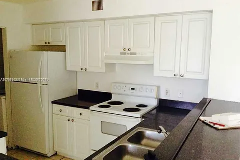12124 Saint Andrews Pl # 102, Miramar FL 33025
