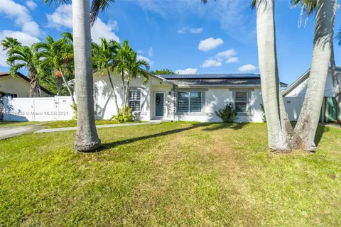 12365 SW 255th Ter, Homestead FL 33032