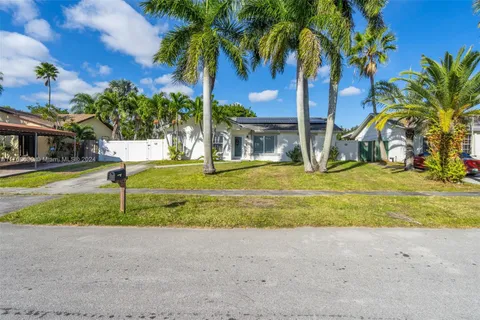 12365 SW 255th Ter, Homestead FL 33032