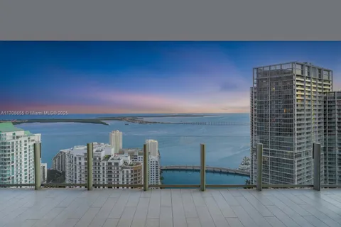 300 Biscayne Blvd Way # 4703, Miami FL 33131