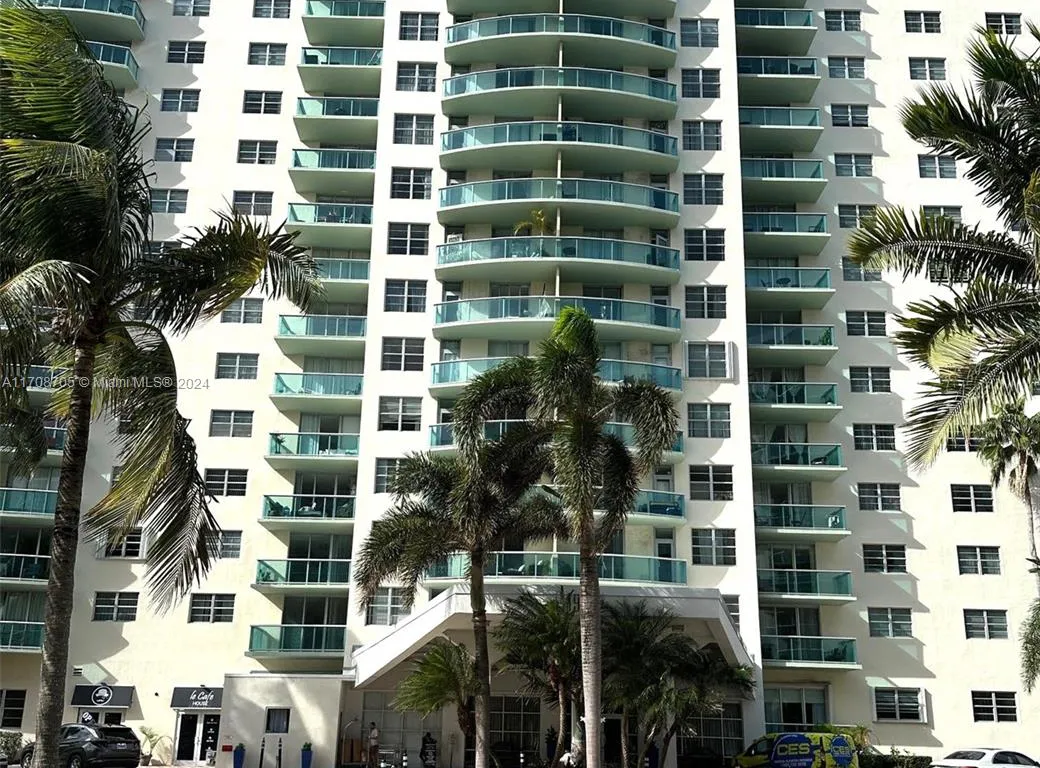 19390 COLLINS # 1126, Sunny Isles Beach FL 33160