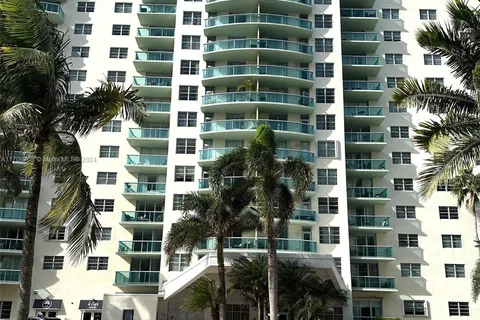 19390 COLLINS # 1126, Sunny Isles Beach FL 33160