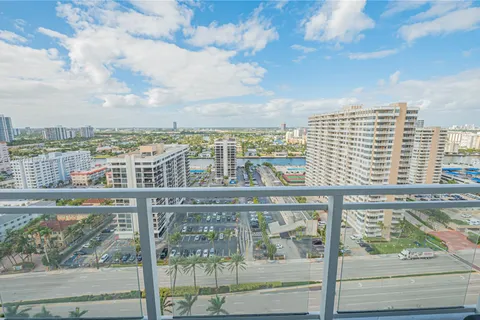 2030 S Ocean Dr # 2126, Hallandale Beach FL 33009